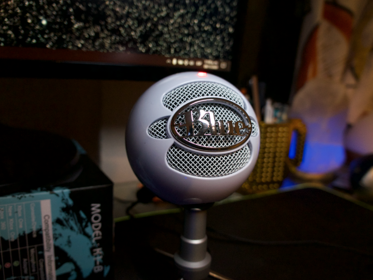 ¿Buscas micrófono para streams, podcast o trabajo? Conoce el Snowball Ice